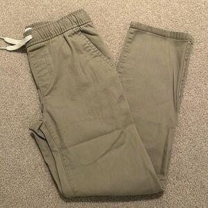 Old Navy relaxed slim khaki pull-on pants, Size L (10-12)